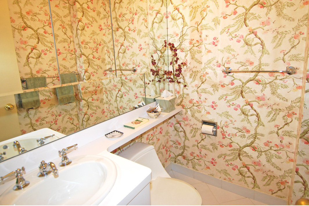 North Shore Towers Apt.