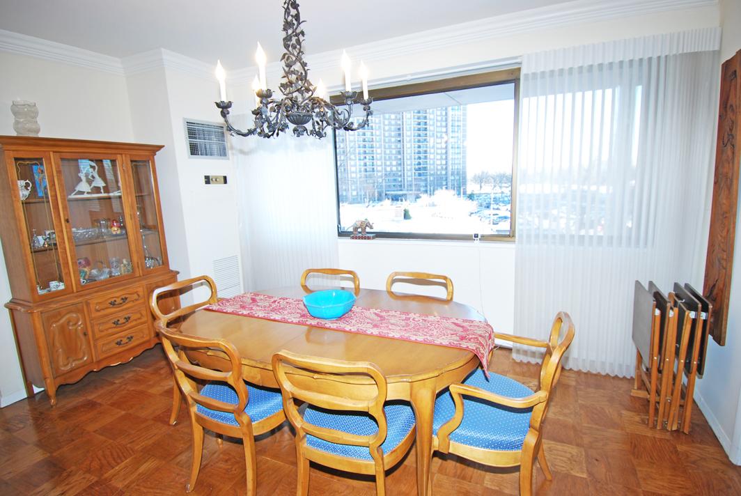 North Shore Towers Apt.