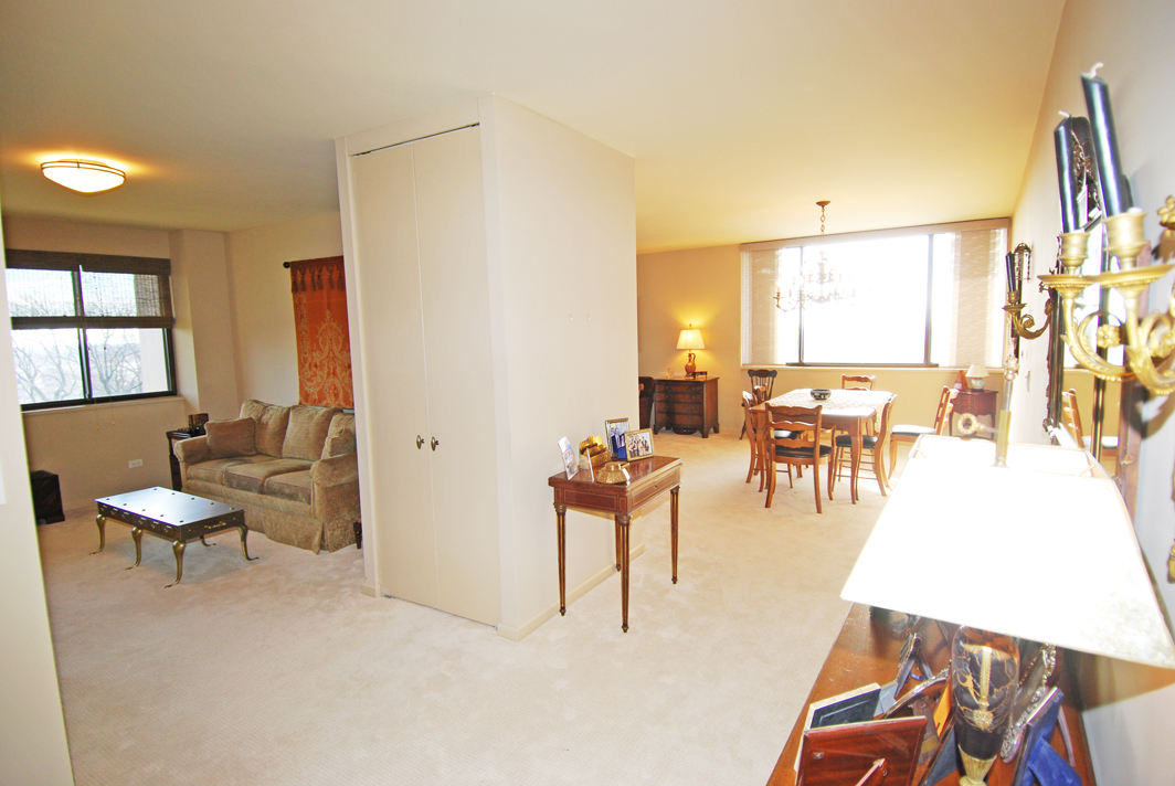 North Shore Towers Apt. 