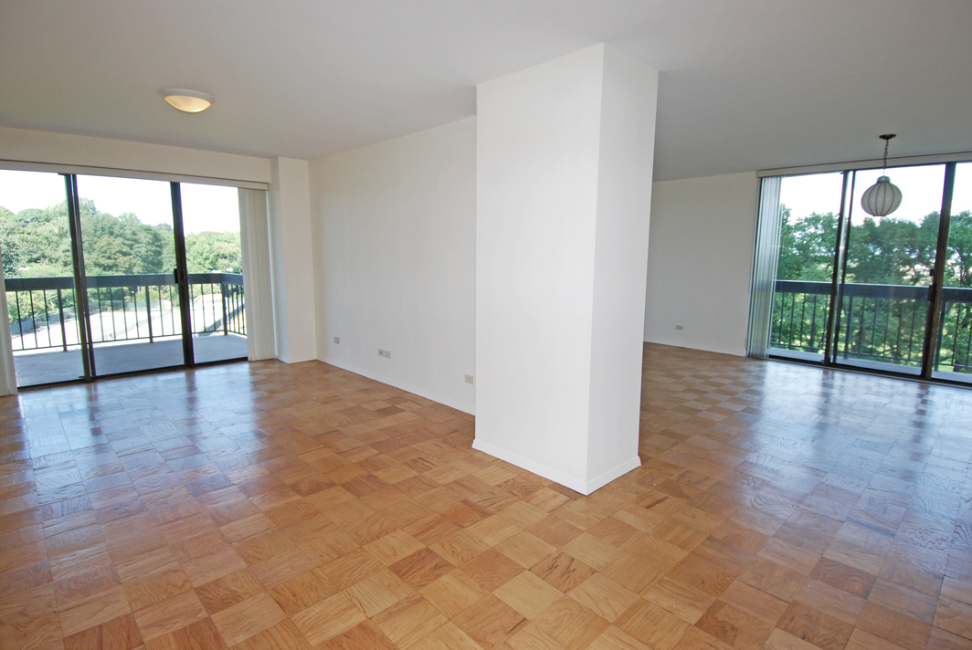 North Shore Towers Apt. 