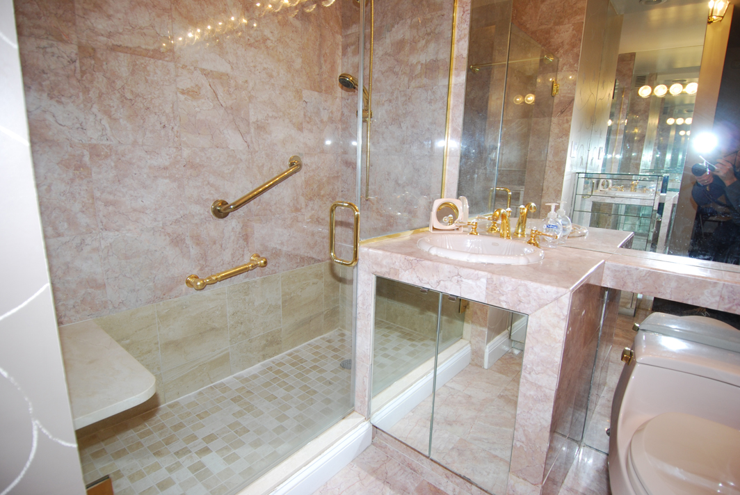 North Shore Towers Studio Apartment