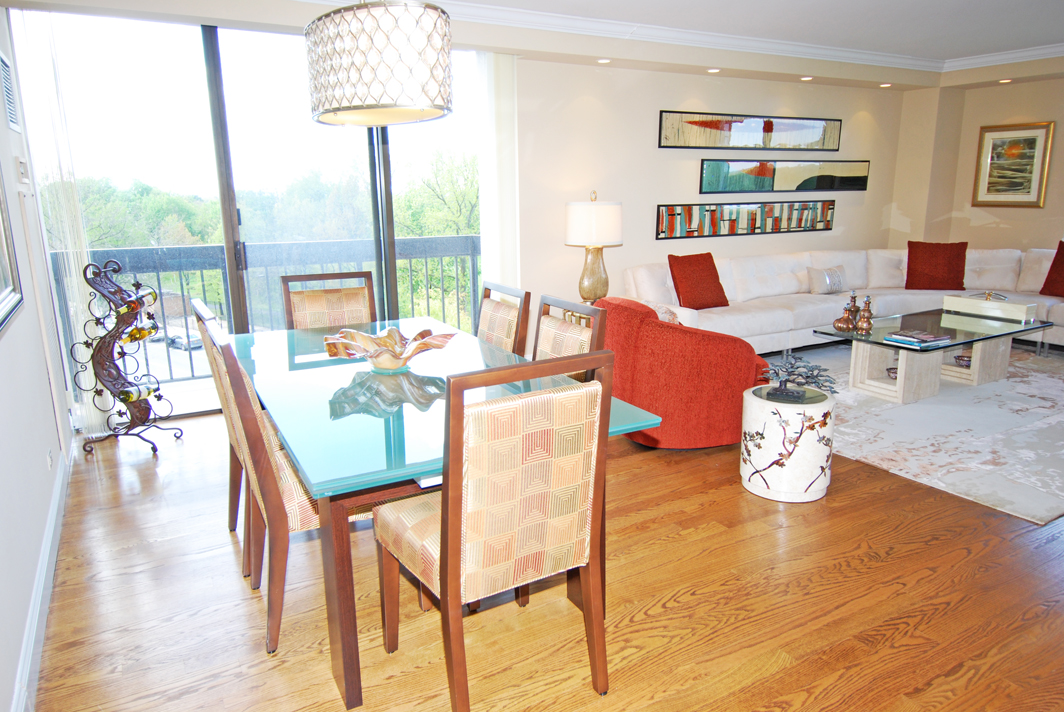 North Shore Towers Apt.