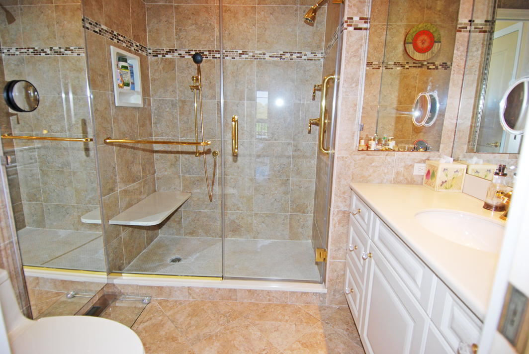 North Shore Towers Apt.