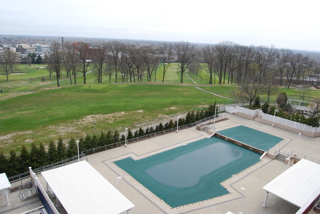 North Shore Towers Apt.