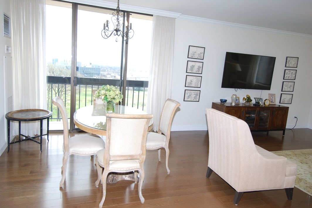 North Shore Towers Apt.