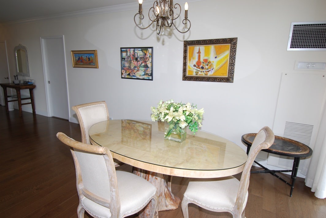 North Shore Towers Apt.