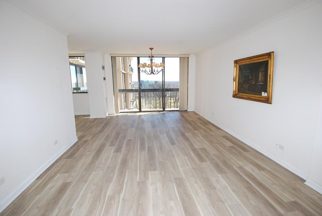 North Shore Towers Apt. 