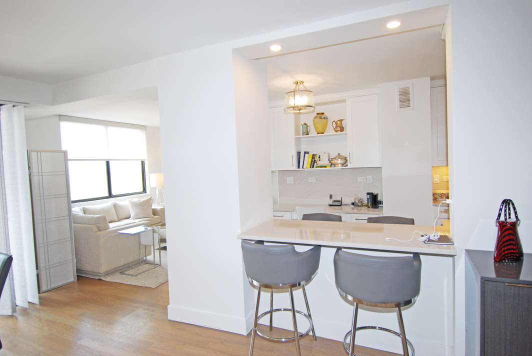 North Shore Towers Apt.