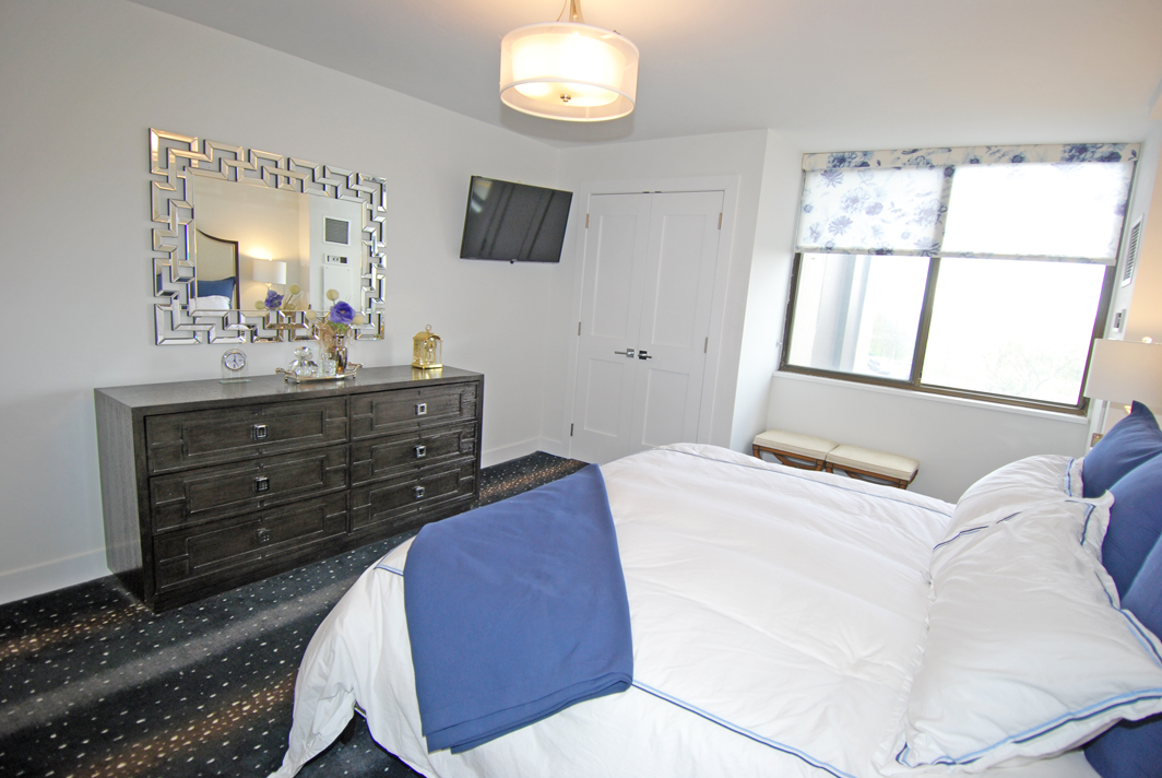 North Shore Towers Apt.