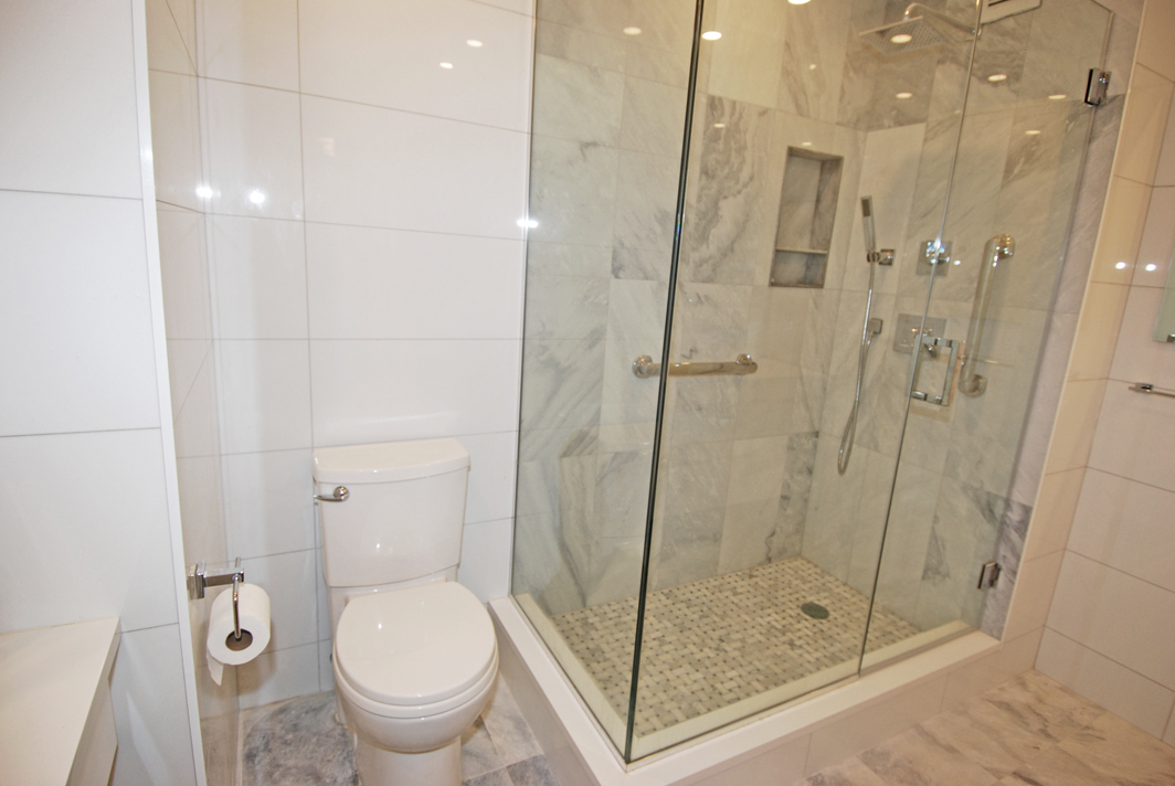 North Shore Towers Apt.