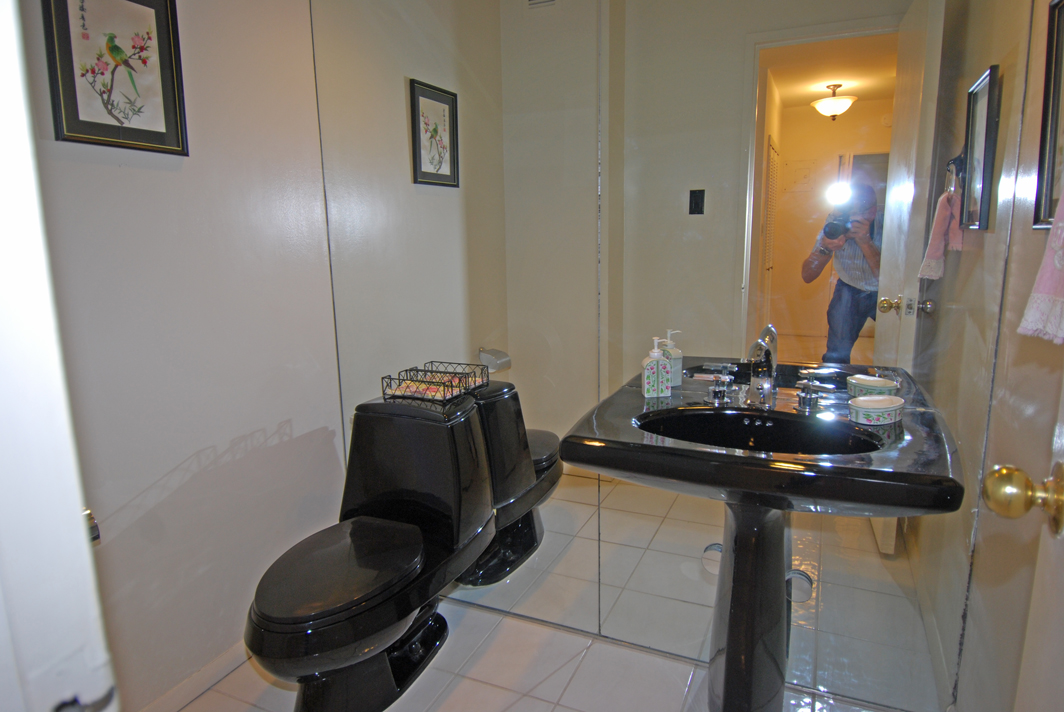 North Shore Towers Apt.