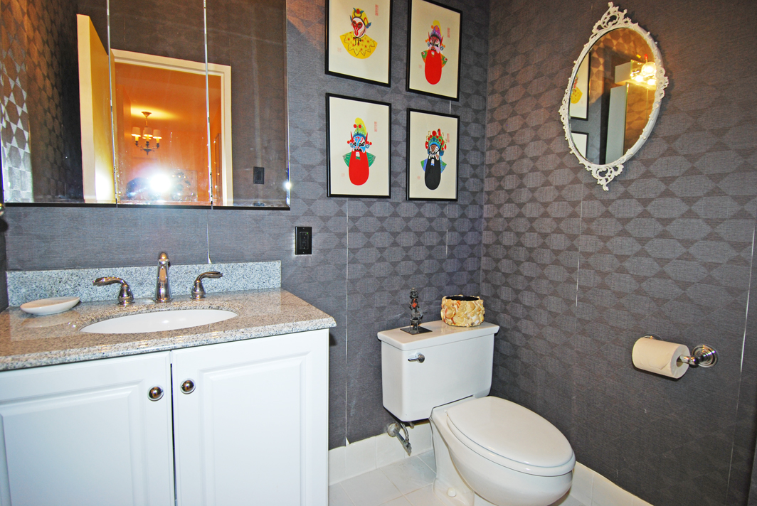 North Shore Towers Apt.