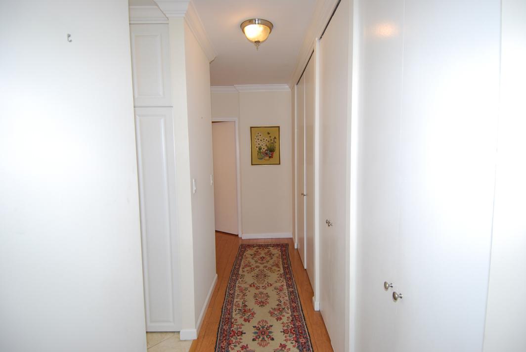 North Shore Towers Apt.