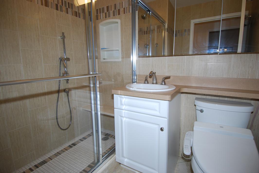 North Shore Towers Apt.