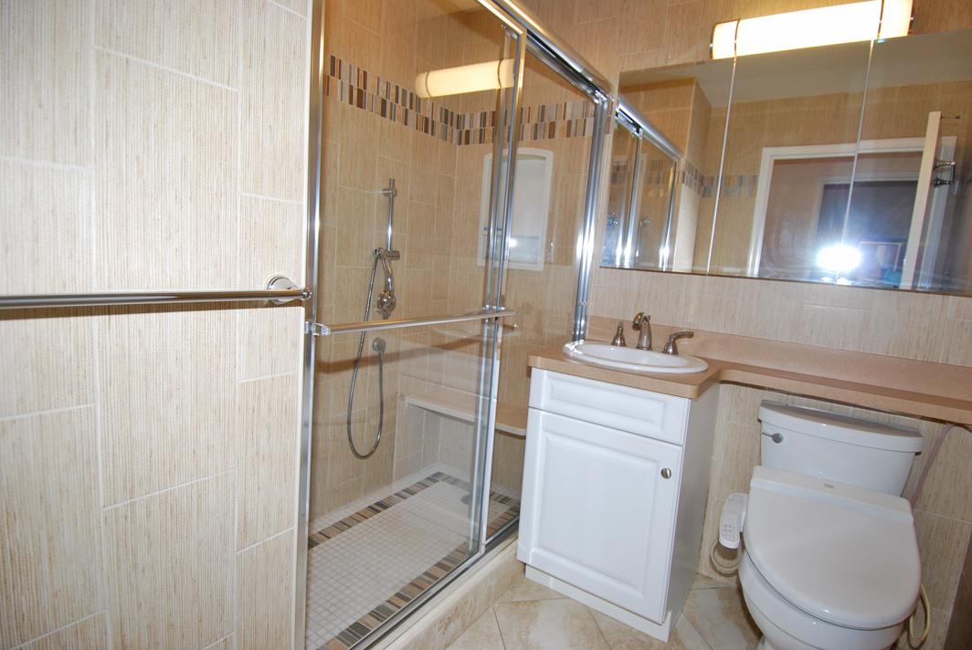 North Shore Towers Apt.