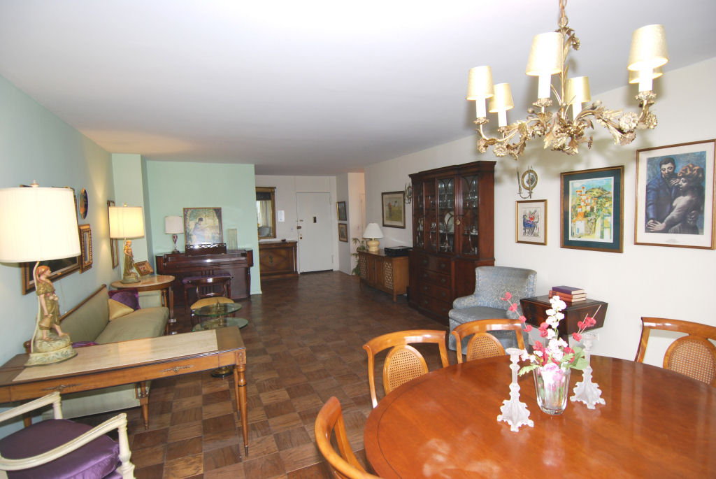 north shore towers apartment