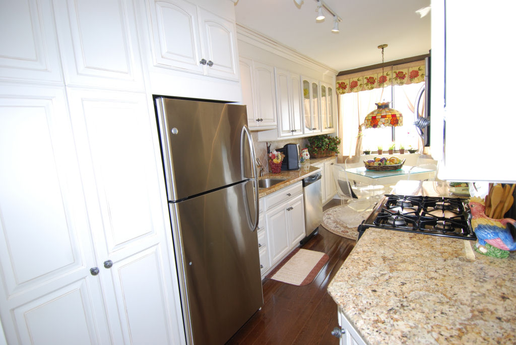 North Shore Towers Apt.