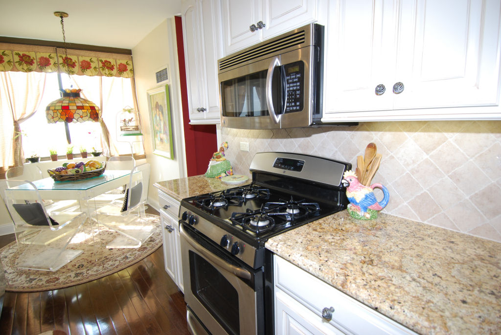 North Shore Towers Apt.