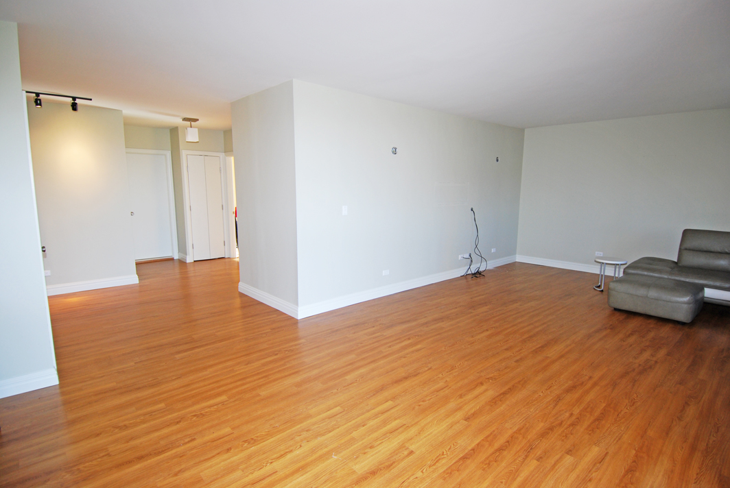 North Shore Towers Apt.