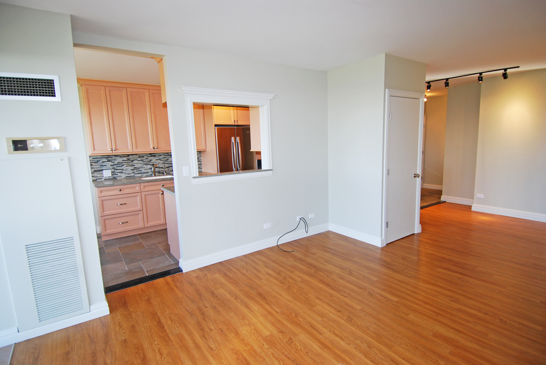 North Shore Towers Apt.