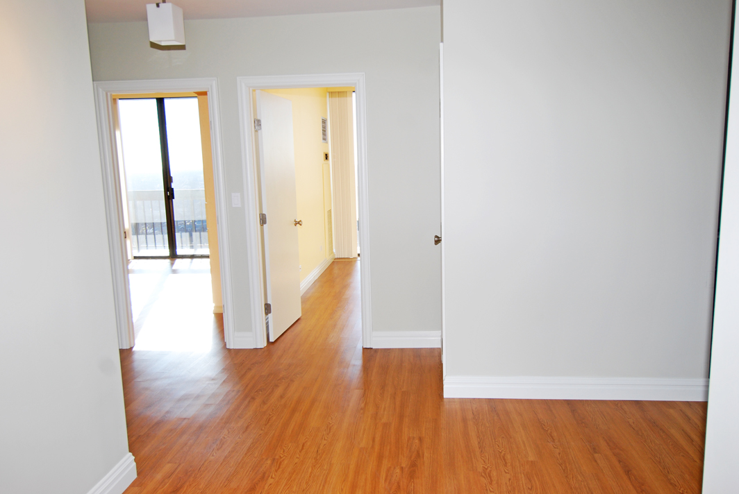 North Shore Towers Apt.