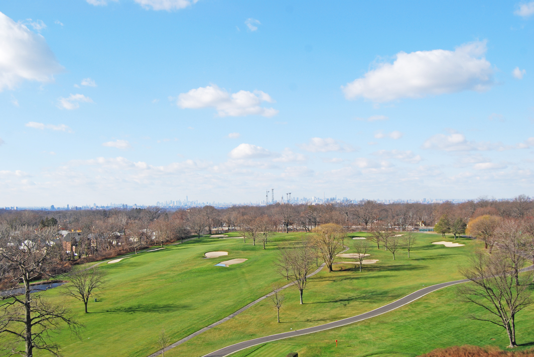North Shore Towers Apt.