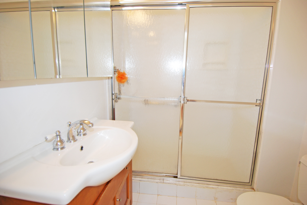 North Shore Towers 1 Bedroom Apartment