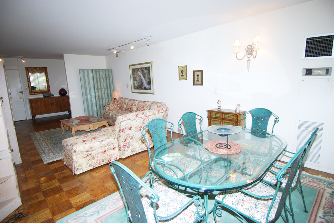 North Shore Towers Apt.