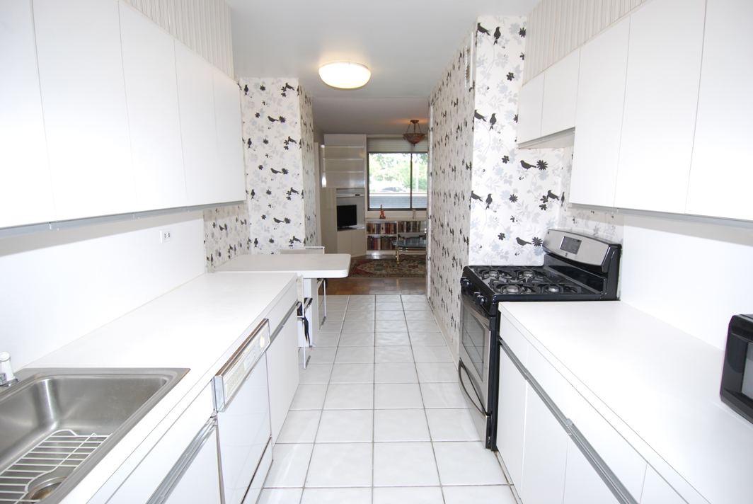 North Shore Towers Apt.