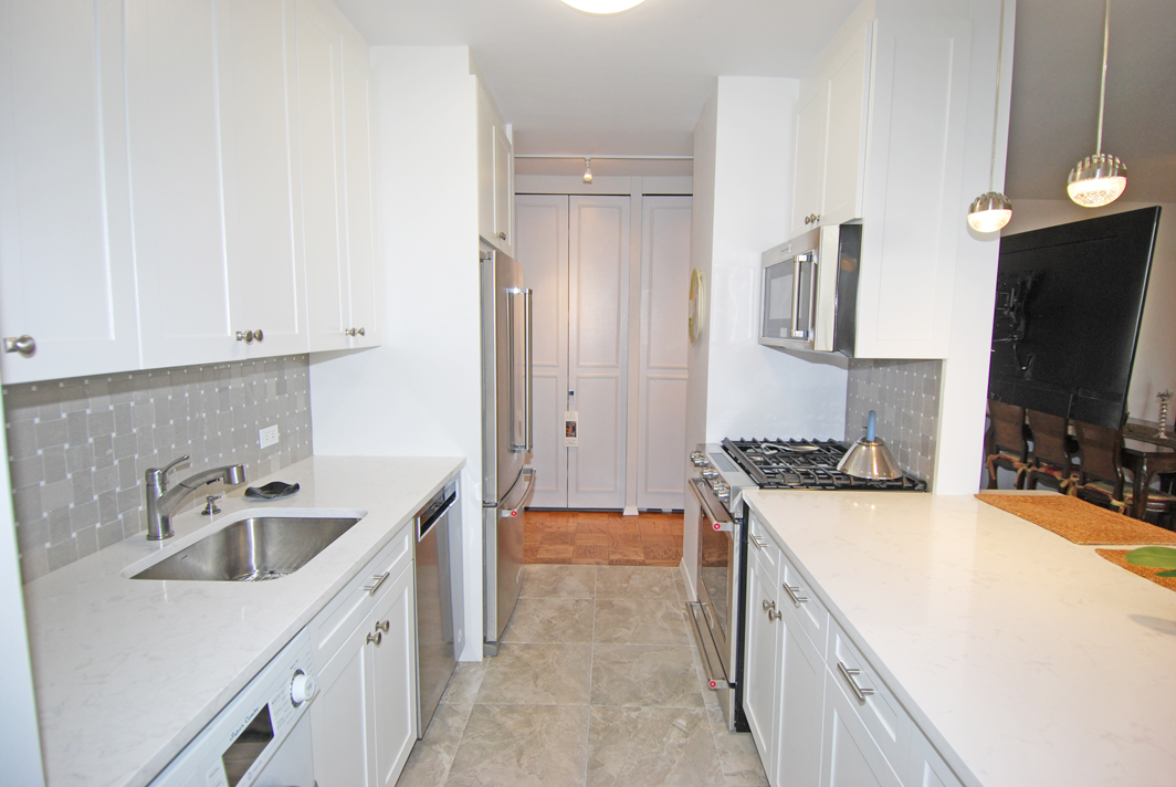 North Shore Towers Apt.