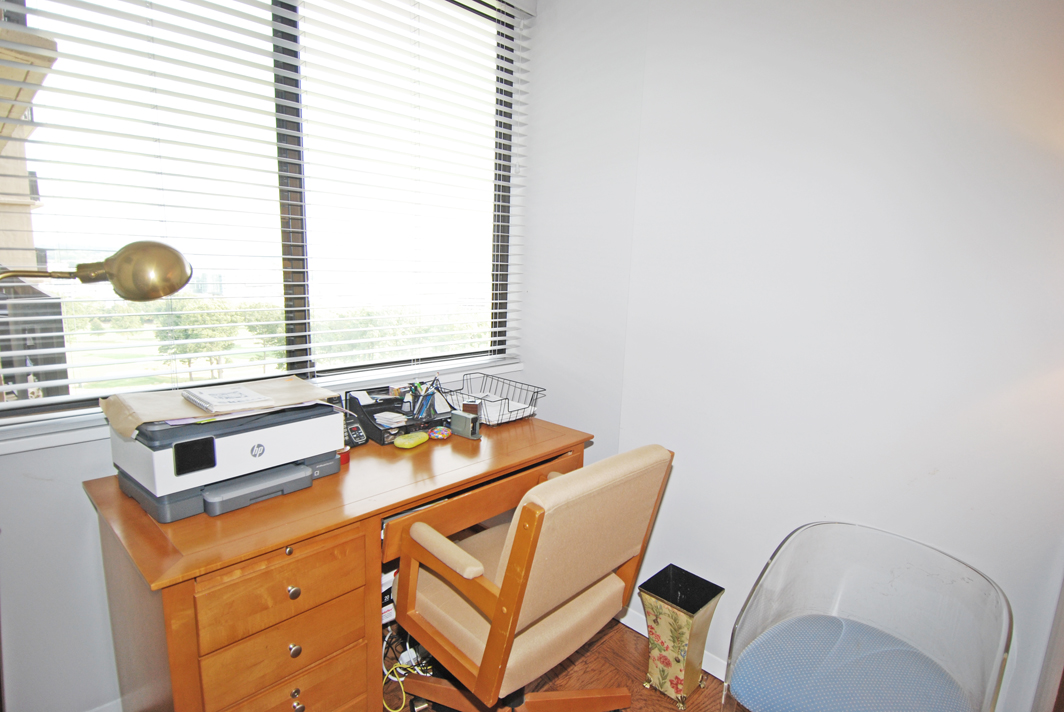 North Shore Towers Apt.