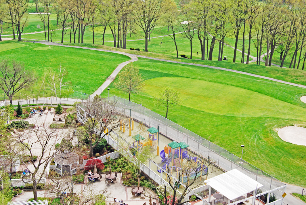 North Shore Towers Apt.