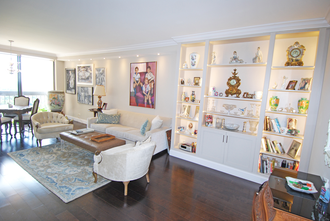 North Shore Towers Apt.