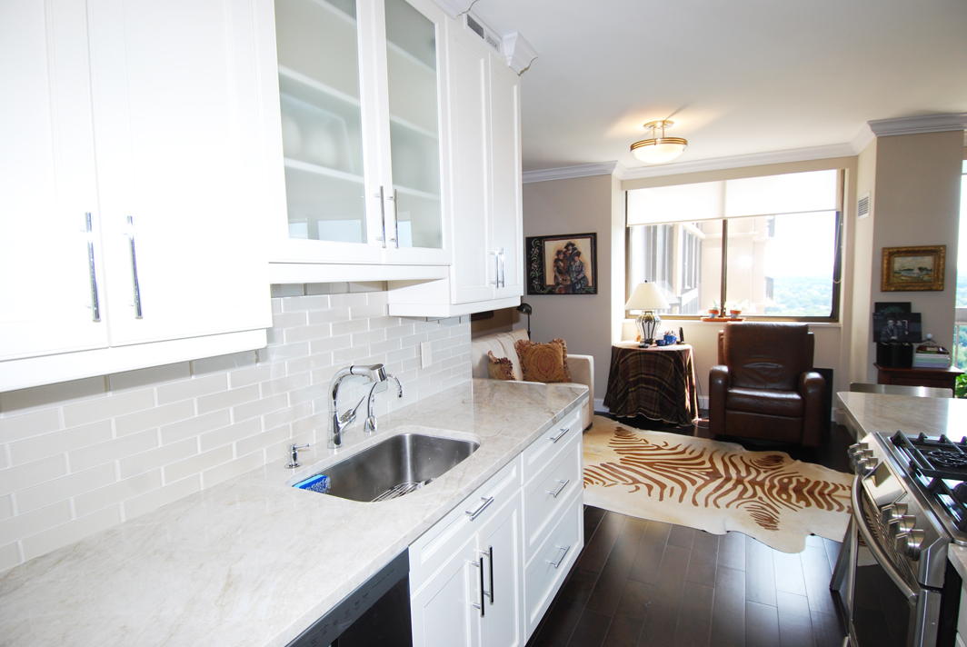 North Shore Towers Apt.