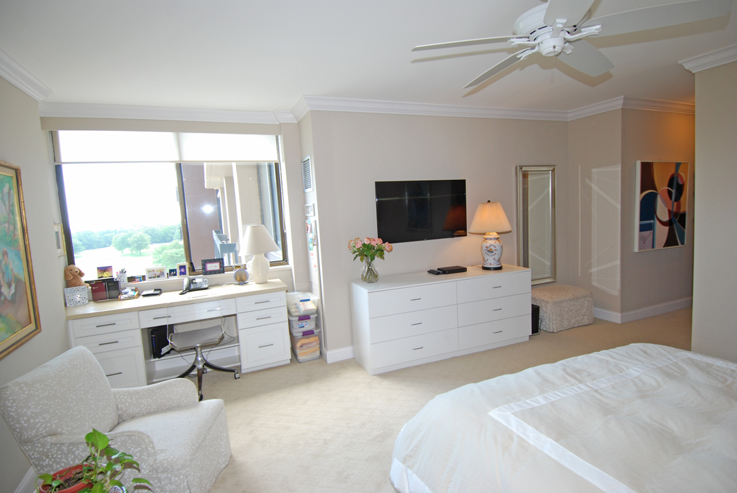 North Shore Towers Apt.