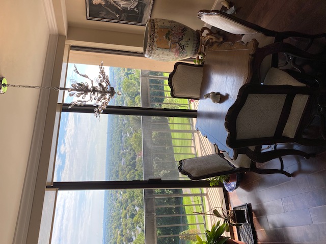 North Shore Towers Apt. 