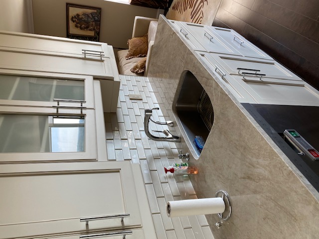 North Shore Towers Apt. 