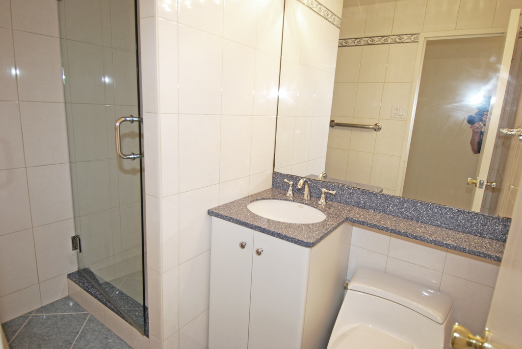 North Shore Towers Apt.