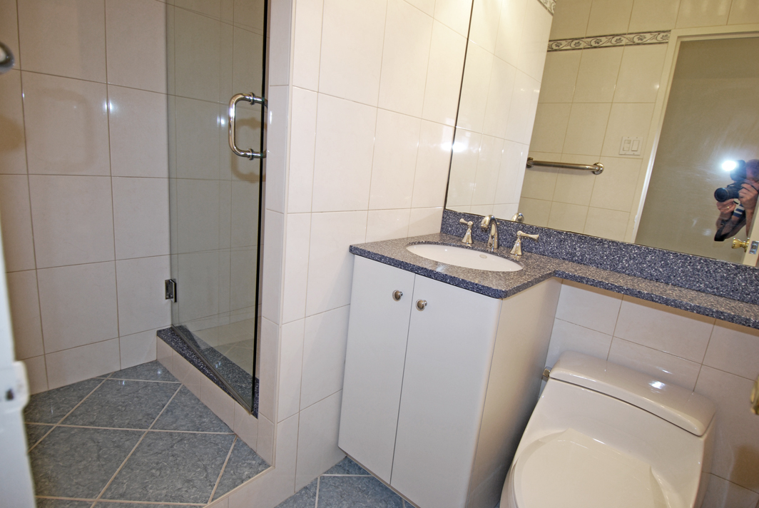 North Shore Towers Apt.