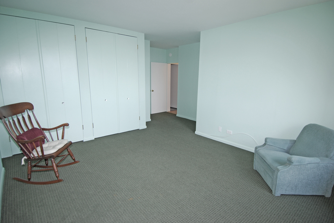 North Shore Towers Apt.