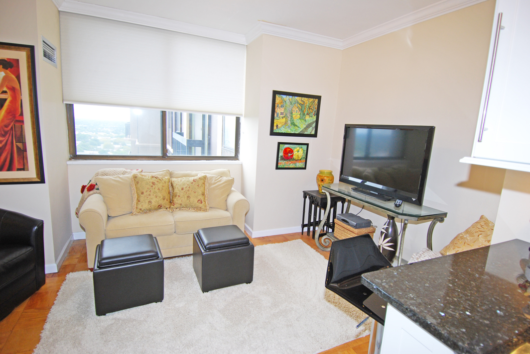 North Shore Towers Apt.