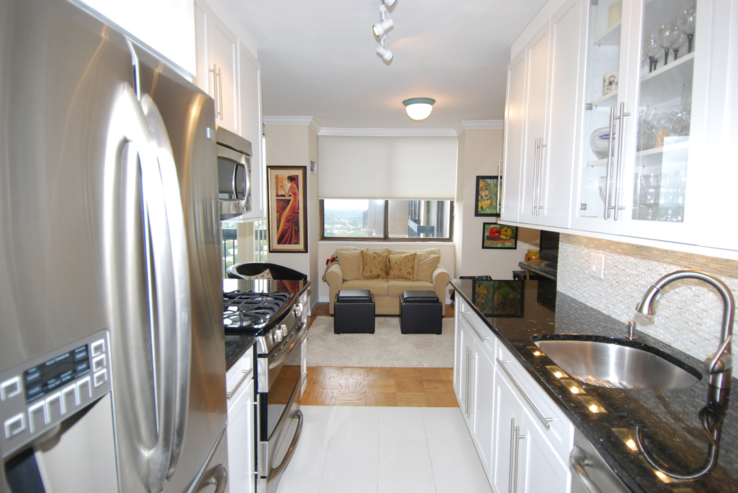 North Shore Towers Apt.