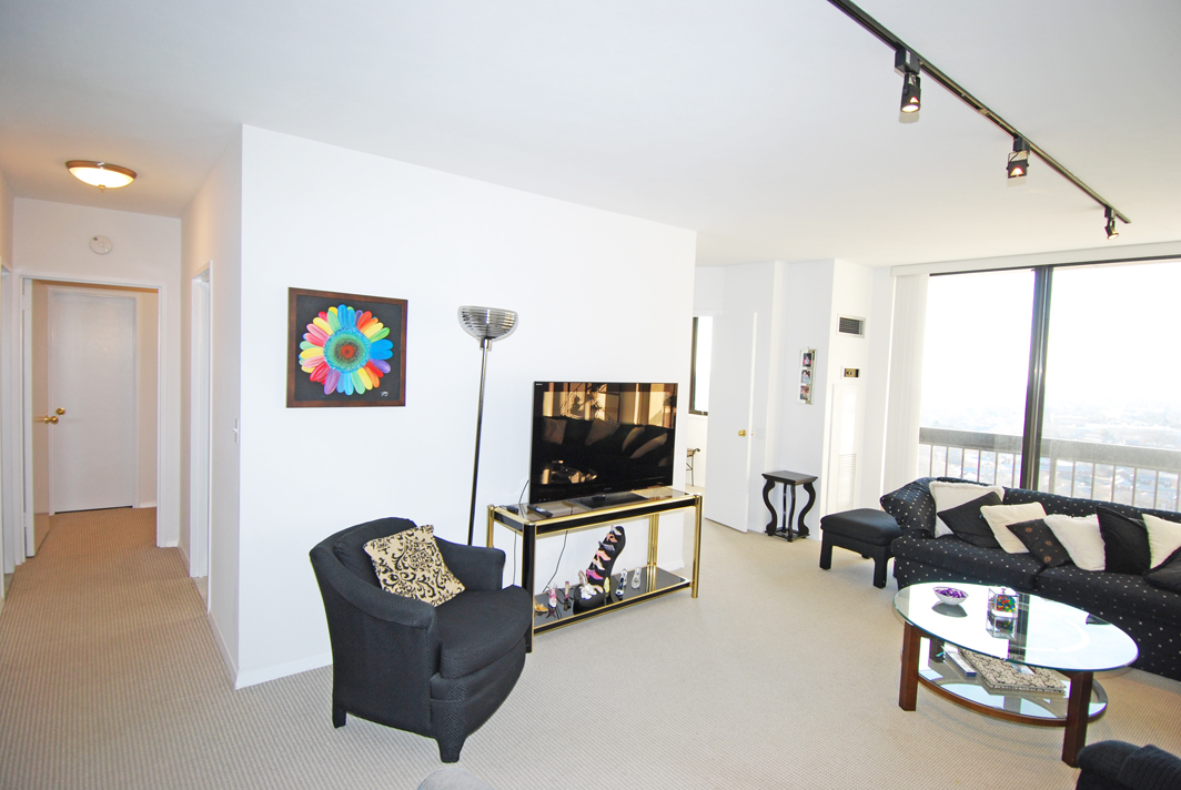 North Shore Towers Apt.