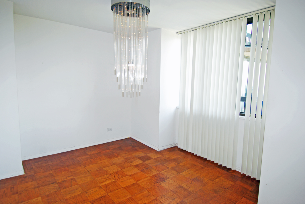 North Shore Towers Apt.