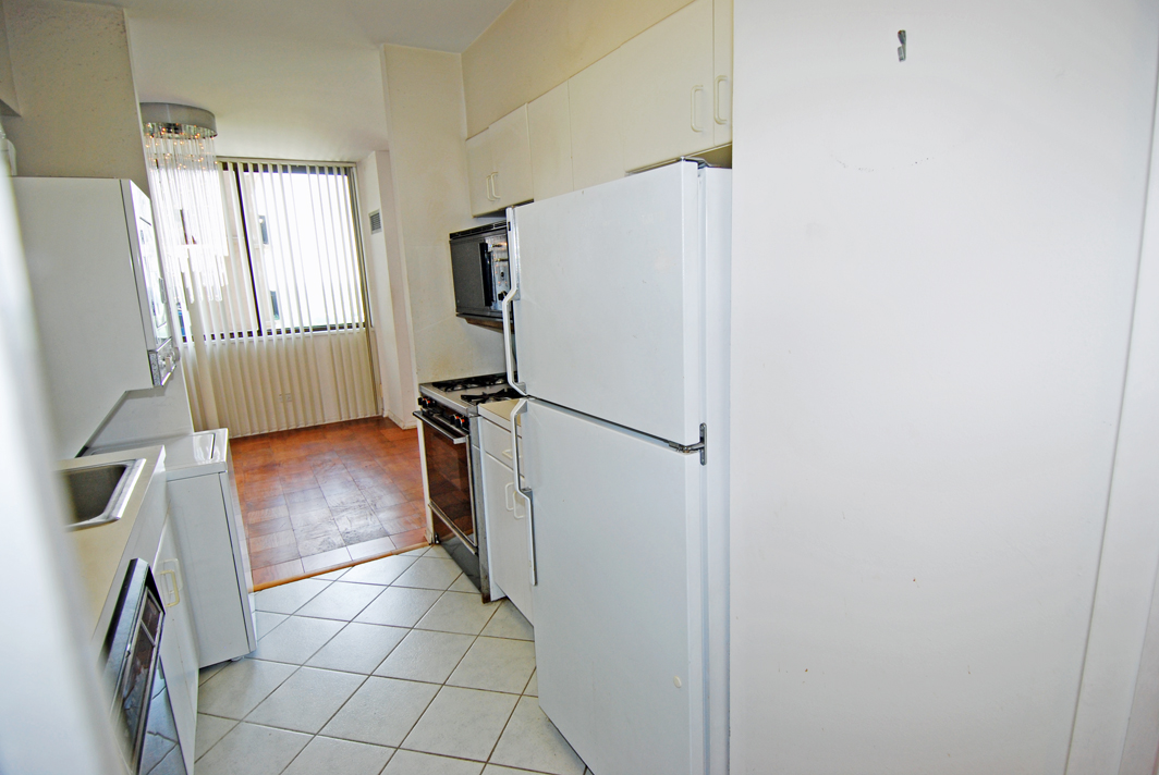 North Shore Towers Apt.