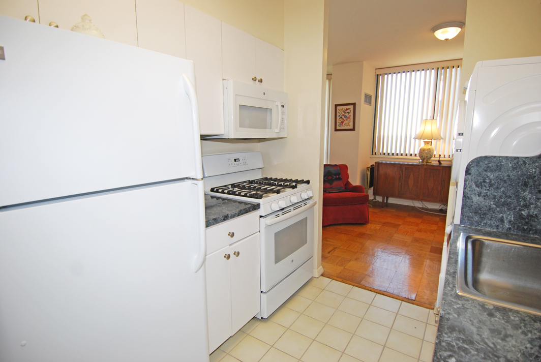 North Shore Towers Apt.