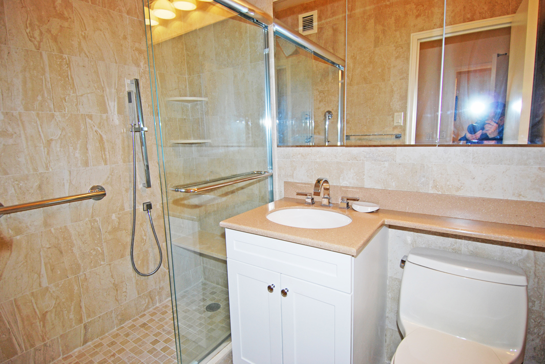 North Shore Towers Apt.