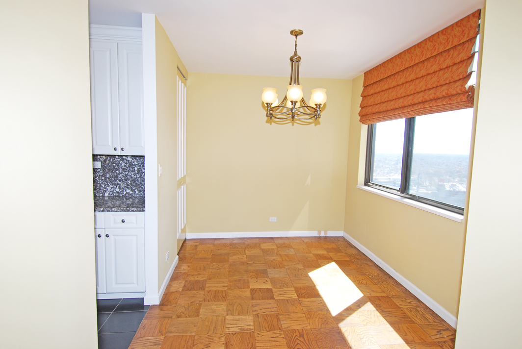 North Shore Towers Apt.