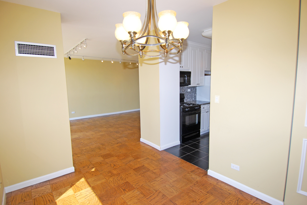 North Shore Towers Apt.