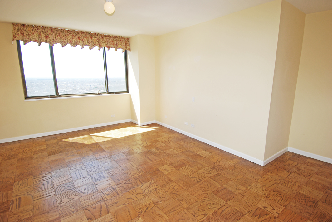 North Shore Towers Apt.